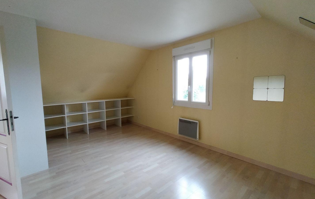 Immobilier des Deux Rives : Maison / Villa | LOUPFOUGERES (53700) | 120 m2 | 137 000 € 
