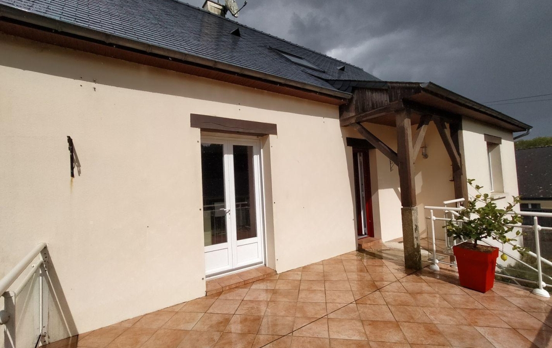 Immobilier des Deux Rives : Maison / Villa | LOUPFOUGERES (53700) | 120 m2 | 137 000 € 