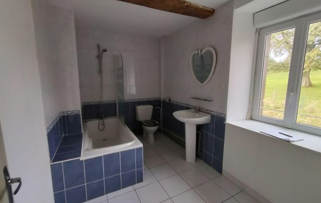 Immobilier des Deux Rives : House | CARROUGES (61320) | 110 m2 | 167 500 € 