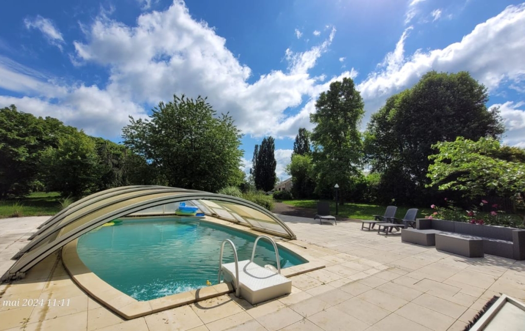 Immobilier des Deux Rives : Domaines / Propriétés | SAINT-FRAIMBAULT-DE-PRIERES (53300) | 184 m2 | 296 400 € 