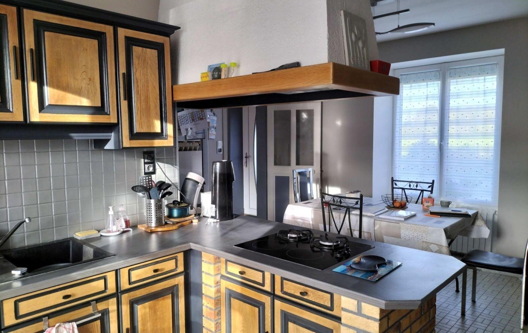 Immobilier des Deux Rives : Domaines / Propriétés | SAINT-FRAIMBAULT-DE-PRIERES (53300) | 184 m2 | 296 400 € 