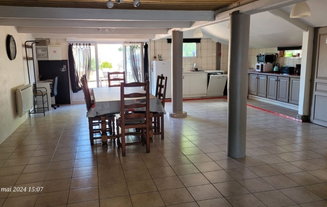 Immobilier des Deux Rives : Domaines / Propriétés | SAINT-FRAIMBAULT-DE-PRIERES (53300) | 184 m2 | 296 400 € 