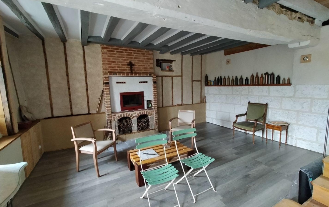 Immobilier des Deux Rives : Maison / Villa | SAINT-AUBIN-DU-DESERT (53700) | 51 m2 | 65 000 € 