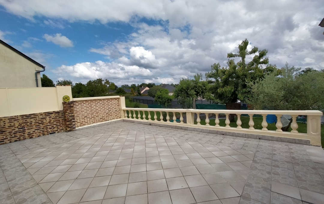 Immobilier des Deux Rives : Maison / Villa | VILLAINES-LA-JUHEL (53700) | 110 m2 | 178 000 € 