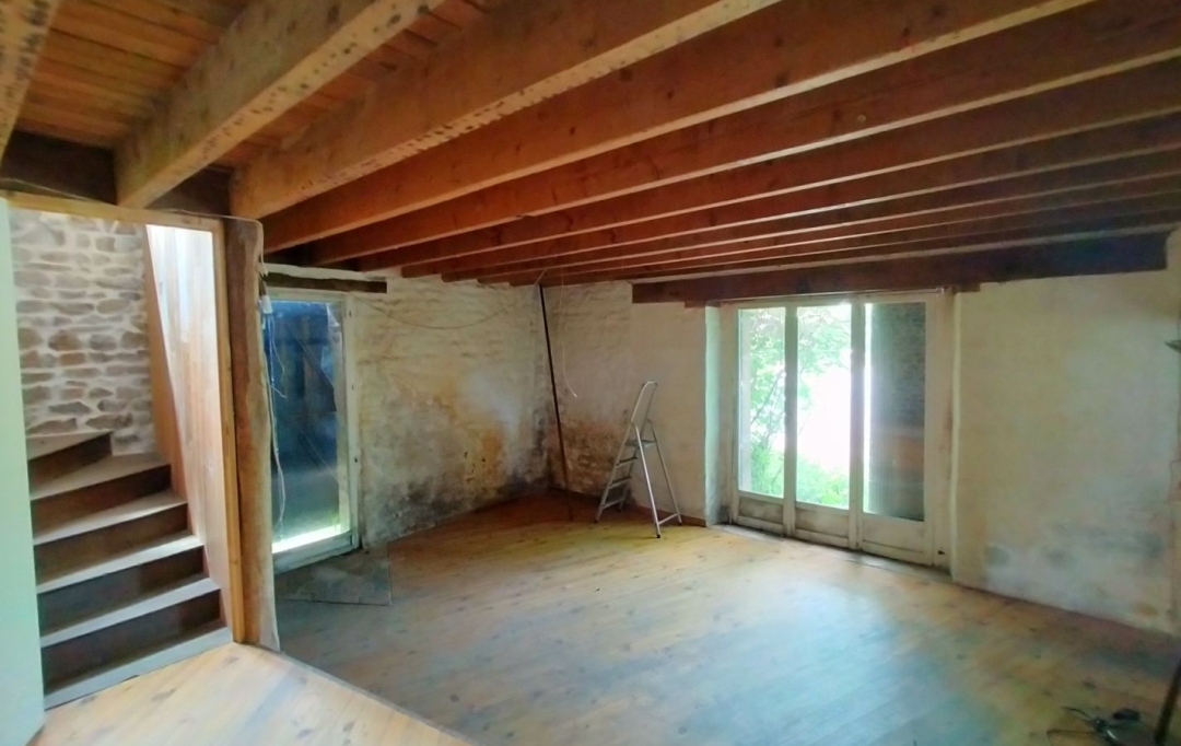 Immobilier des Deux Rives : Maison / Villa | LE HAM (53250) | 100 m2 | 32 000 € 