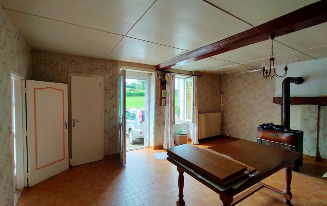 Immobilier des Deux Rives : Maison / Villa | SAINT-GERMAIN-DE-COULAMER (53700) | 97 m2 | 49 200 € 