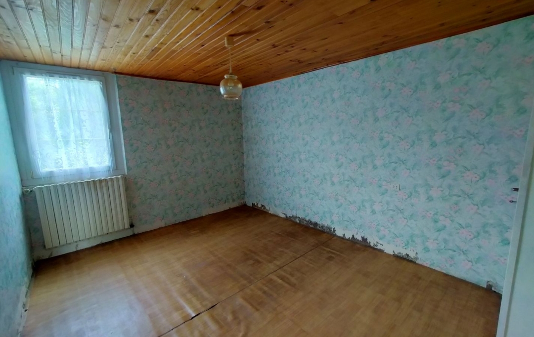 Immobilier des Deux Rives : Maison / Villa | SAINT-GERMAIN-DE-COULAMER (53700) | 97 m2 | 49 200 € 