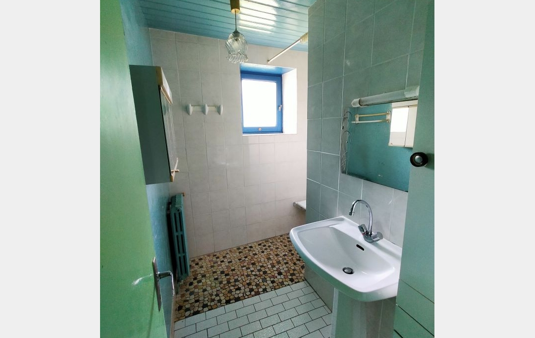 Immobilier des Deux Rives : Maison / Villa | SAINT-GERMAIN-DE-COULAMER (53700) | 97 m2 | 49 200 € 
