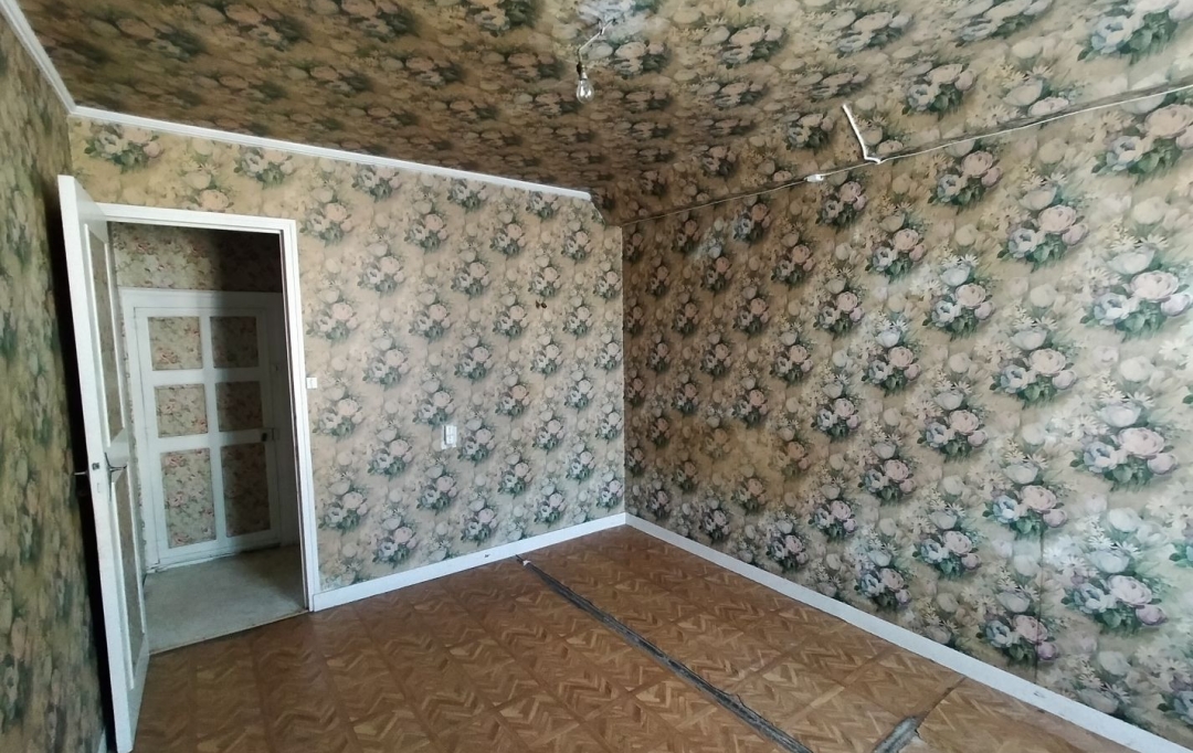 Immobilier des Deux Rives : Maison / Villa | SAINT-GERMAIN-DE-COULAMER (53700) | 148 m2 | 60 000 € 