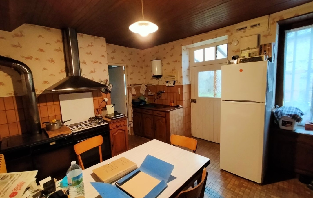Immobilier des Deux Rives : House | SAINT-AUBIN-DU-DESERT (53700) | 146 m2 | 117 000 € 