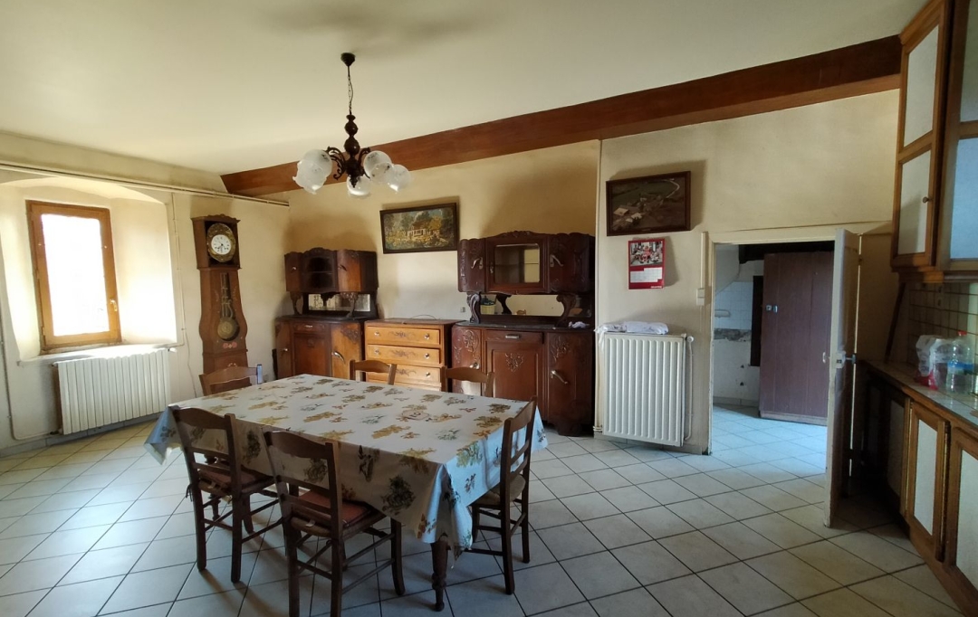 Immobilier des Deux Rives : Maison / Villa | SAINTE-MARIE-DU-BOIS (53110) | 122 m2 | 147 500 € 