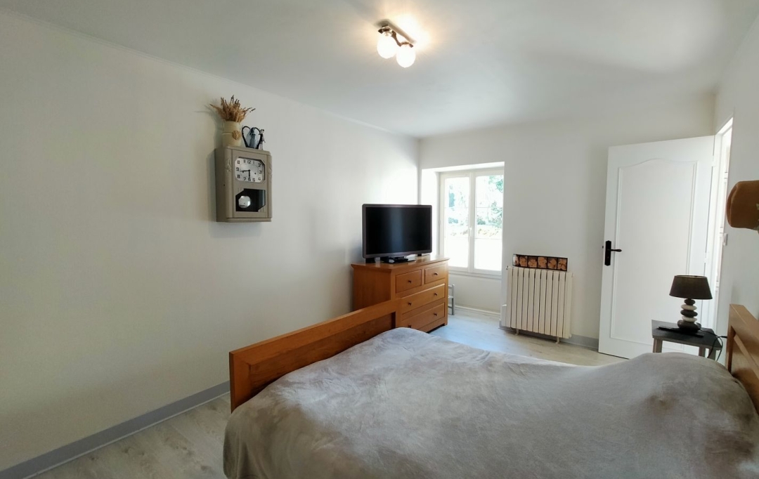 Immobilier des Deux Rives : Maison / Villa | MOULINS-LE-CARBONNEL (72130) | 120 m2 | 234 000 € 
