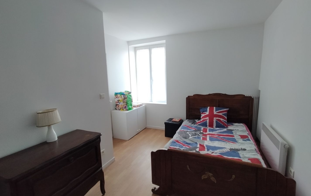 Immobilier des Deux Rives : Maison / Villa | JAVRON-LES-CHAPELLES (53250) | 120 m2 | 132 000 € 