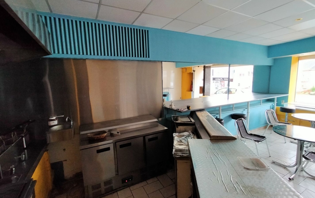 Immobilier des Deux Rives : Maison / Villa | VILLAINES-LA-JUHEL (53700) | 83 m2 | 33 000 € 