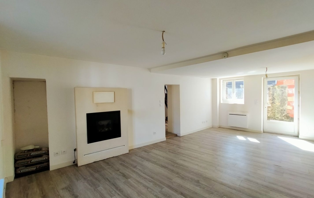 Immobilier des Deux Rives : Maison / Villa | COURCITE (53700) | 106 m2 | 80 500 € 