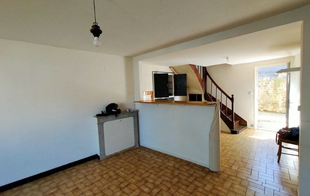 Immobilier des Deux Rives : Maison / Villa | COURCITE (53700) | 106 m2 | 80 500 € 