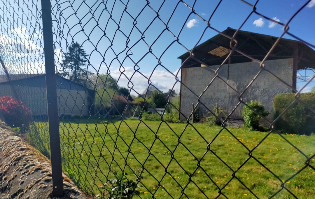 Immobilier des Deux Rives : Terrain | COURCITE (53700) | 0 m2 | 11 000 € 