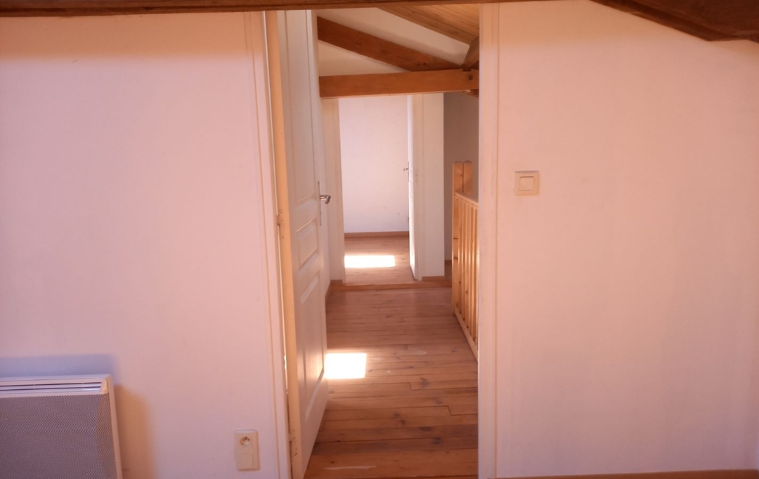 Immobilier des Deux Rives : Maison / Villa | SOUGE-LE-GANELON (72130) | 80 m2 | 70 000 € 