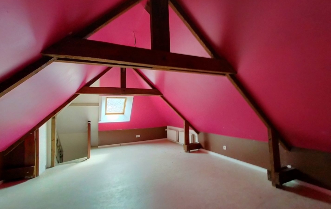 Immobilier des Deux Rives : Maison / Villa | SOUGE-LE-GANELON (72130) | 93 m2 | 75 000 € 