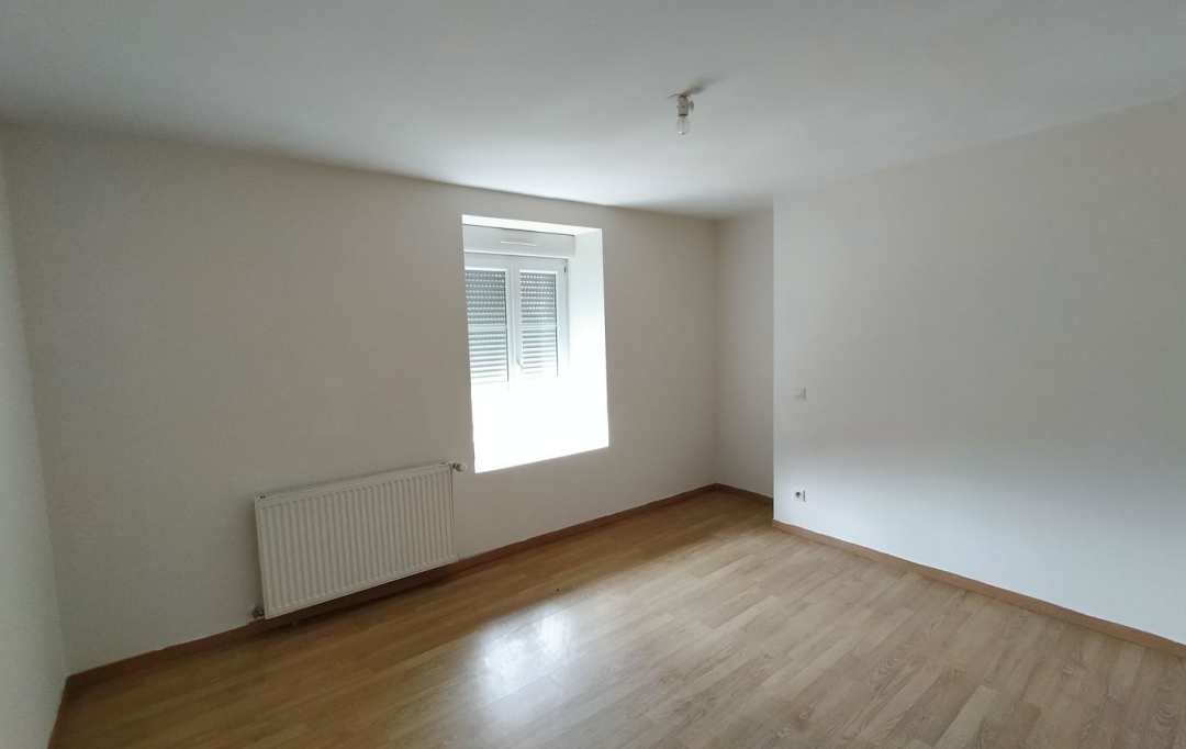 Immobilier des Deux Rives : House | SOUGE-LE-GANELON (72130) | 170 m2 | 142 000 € 