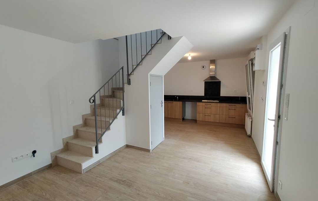 Immobilier des Deux Rives : Maison / Villa | SILLE-LE-GUILLAUME (72140) | 54 m2 | 80 500 € 