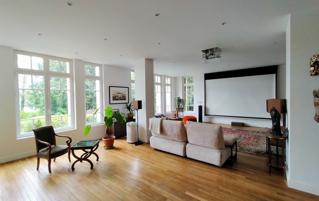 Immobilier des Deux Rives : Domaines / Propriétés | BAGNOLES-DE-L'ORNE (61140) | 900 m2 | 878 800 € 