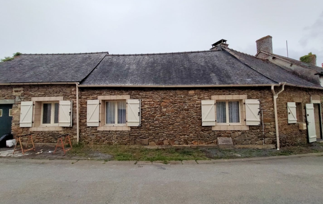 Immobilier des Deux Rives : Maison / Villa | SAINT-AUBIN-DU-DESERT (53700) | 90 m2 | 70 000 € 