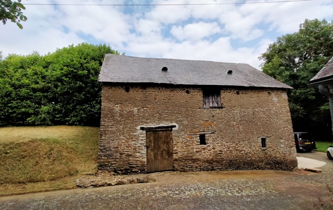 Immobilier des Deux Rives : Maison / Villa | MARCILLE-LA-VILLE (53440) | 78 m2 | 101 000 € 