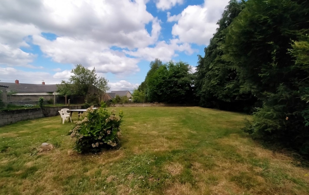 Immobilier des Deux Rives : Maison / Villa | MONT-SAINT-JEAN (72140) | 105 m2 | 117 000 € 