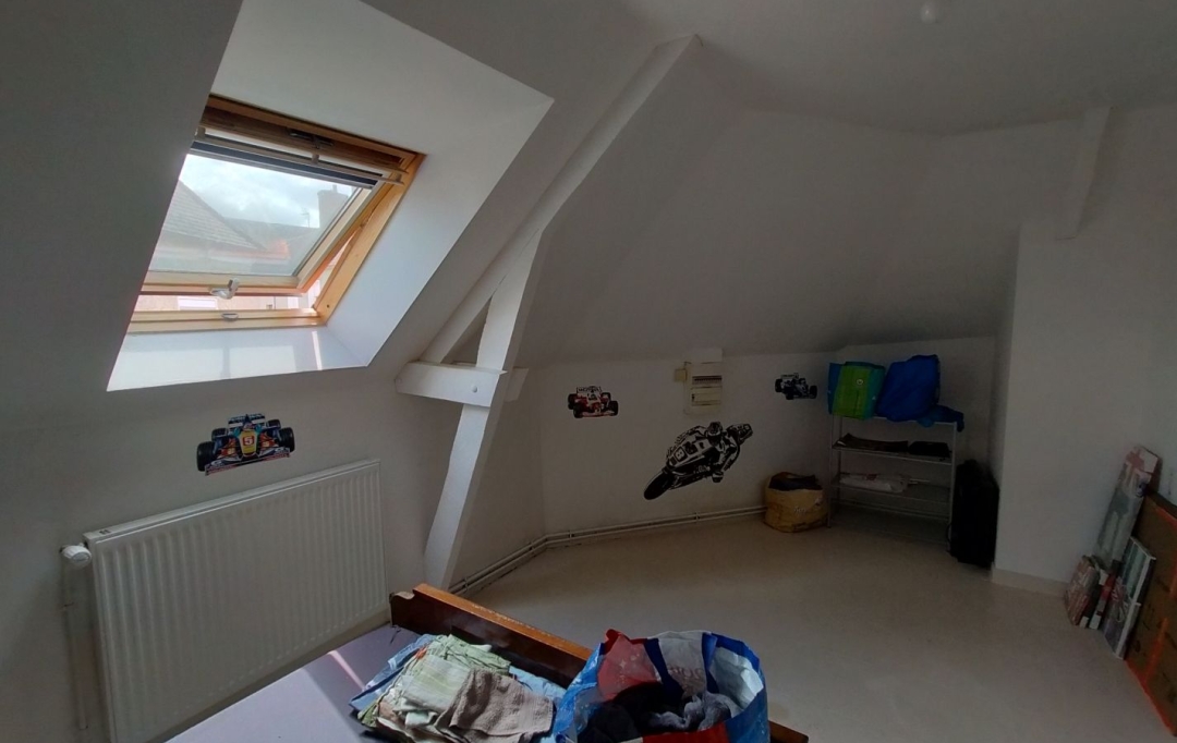 Immobilier des Deux Rives : Maison / Villa | MONT-SAINT-JEAN (72140) | 105 m2 | 117 000 € 