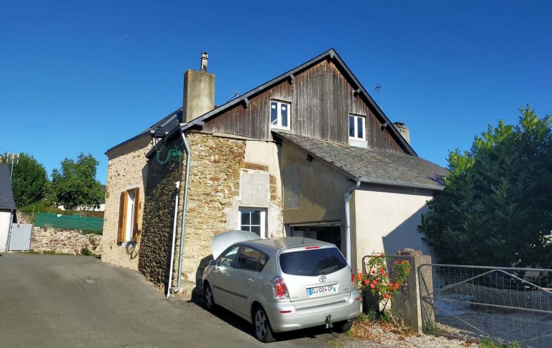 Immobilier des Deux Rives : House | MONT-SAINT-JEAN (72140) | 105 m2 | 117 000 € 