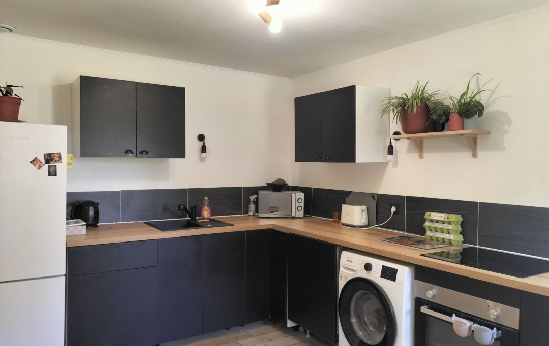 Immobilier des Deux Rives : House | SAINT-AUBIN-DU-DESERT (53700) | 42 m2 | 75 000 € 