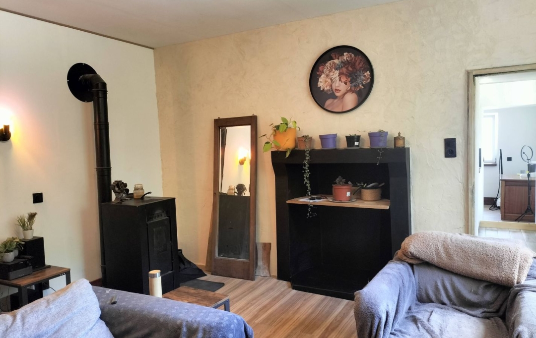 Immobilier des Deux Rives : House | SAINT-AUBIN-DU-DESERT (53700) | 42 m2 | 75 000 € 