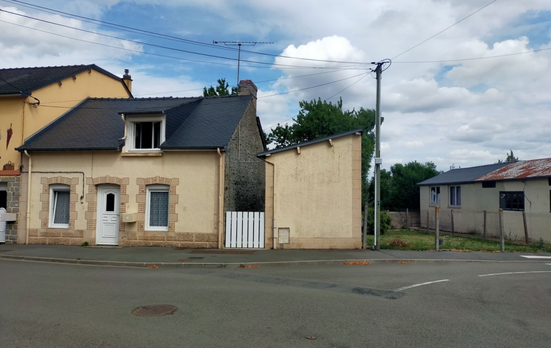 Immobilier des Deux Rives : House | VILLAINES-LA-JUHEL (53700) | 80 m2 | 63 000 € 
