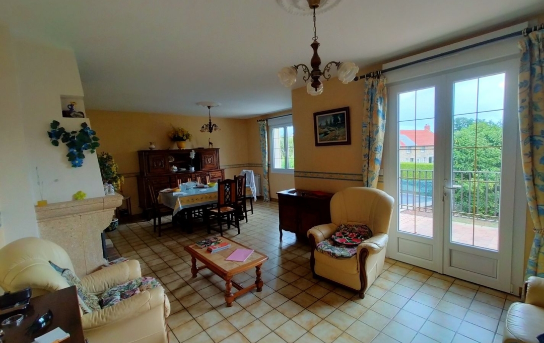 Immobilier des Deux Rives : House | VILLAINES-LA-JUHEL (53700) | 93 m2 | 149 500 € 