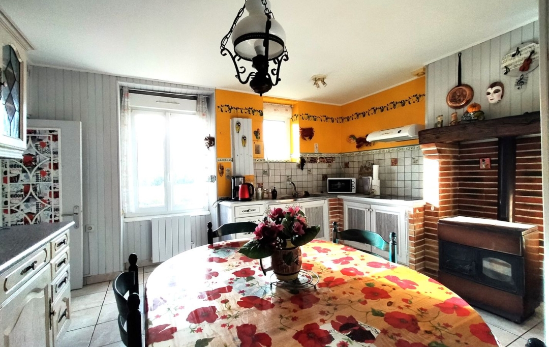 Immobilier des Deux Rives : House | AVERTON (53700) | 72 m2 | 106 000 € 