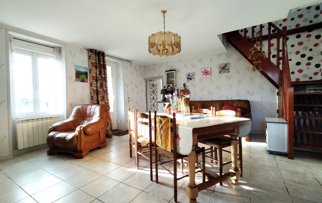 Immobilier des Deux Rives : House | AVERTON (53700) | 72 m2 | 106 000 € 