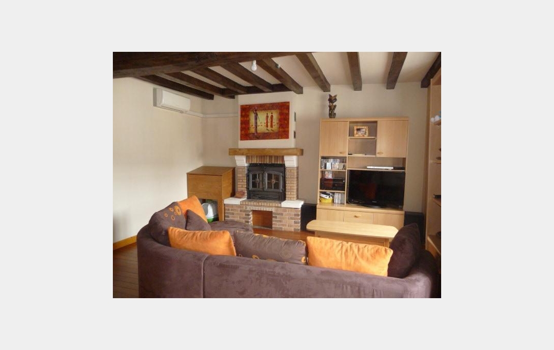 Immobilier des Deux Rives : Maison / Villa | VILLAINES-LA-JUHEL (53700) | 214 m2 | 183 000 € 