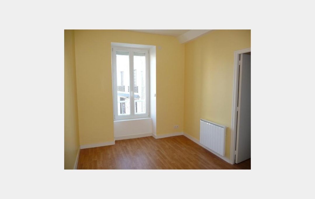 Immobilier des Deux Rives : House | CHAMPGENETEUX (53160) | 55 m2 | 33 000 € 