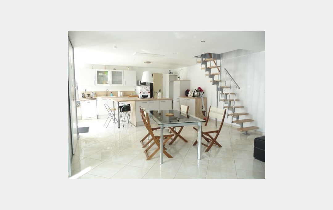 Immobilier des Deux Rives : House | VILLAINES-LA-JUHEL (53700) | 80 m2 | 106 000 € 