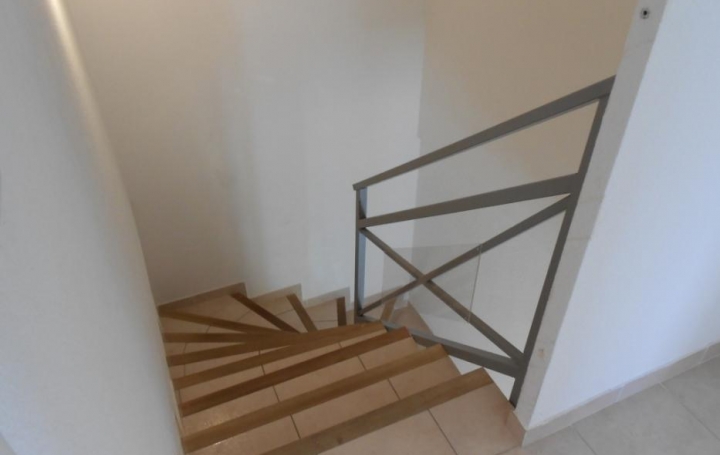 Immobilier des Deux Rives : Appartement | PONT-DE-L'ISERE (26600) | 70 m2 | 689 € 