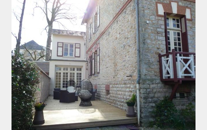 Immobilier des Deux Rives : Domaines / Propriétés | BAGNOLES-DE-L'ORNE (61140) | 305 m2 | 395 200 € 