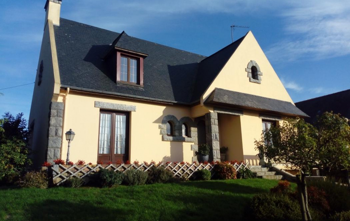 Immobilier des Deux Rives : Maison / Villa | VILLAINES-LA-JUHEL (53700) | 118 m2 | 162 500 € 