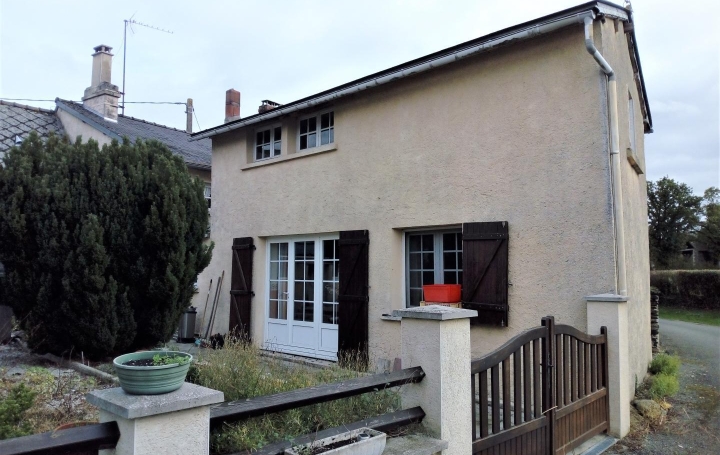 Immobilier des Deux Rives : Maison / Villa | JAVRON-LES-CHAPELLES (53250) | 118 m2 | 60 000 € 