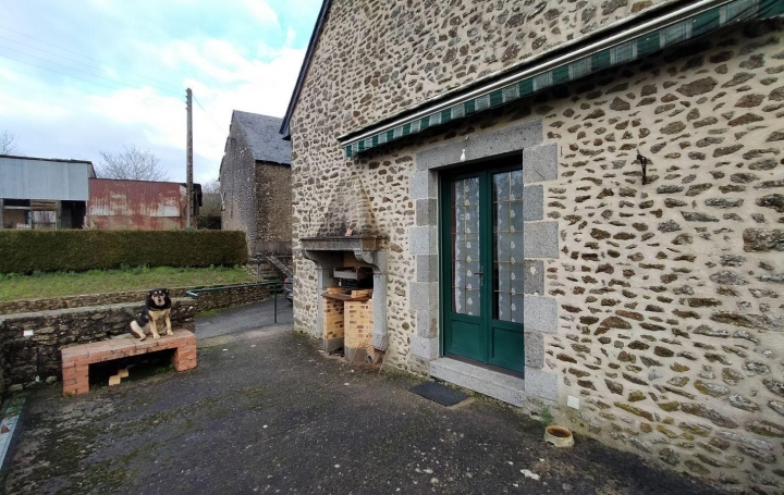 Immobilier des Deux Rives : Maison / Villa | CHAMPGENETEUX (53160) | 160 m2 | 137 000 € 