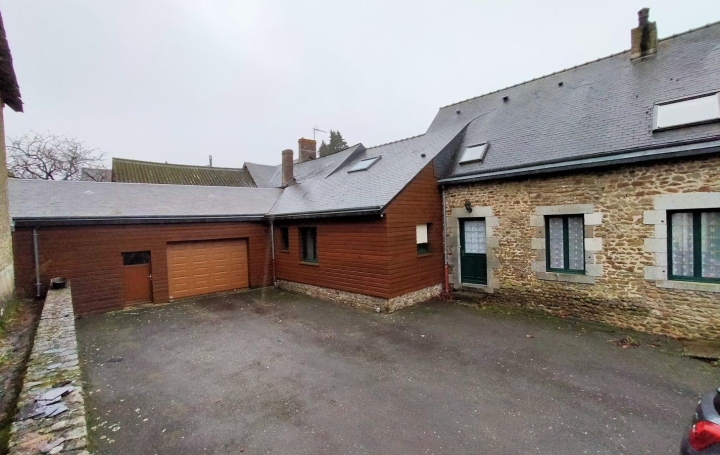 Maison de village CHAMPGENETEUX 160 m2 137 000 € Maison de village CHAMPGENETEUX 160 m2 137 000 €