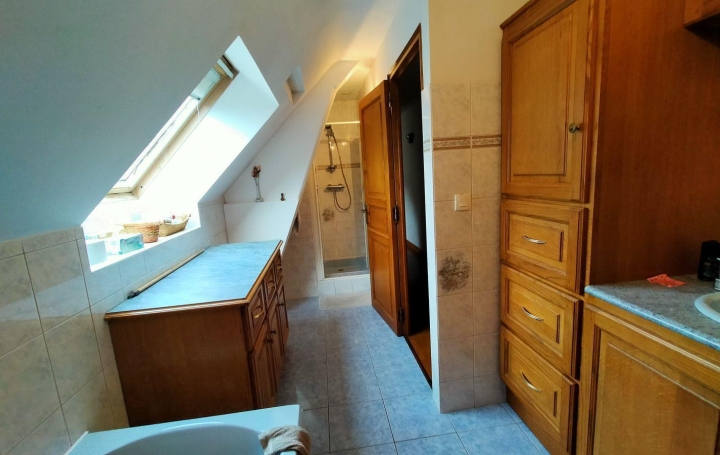 Immobilier des Deux Rives : Maison / Villa | CHAMPGENETEUX (53160) | 160 m2 | 137 000 € 