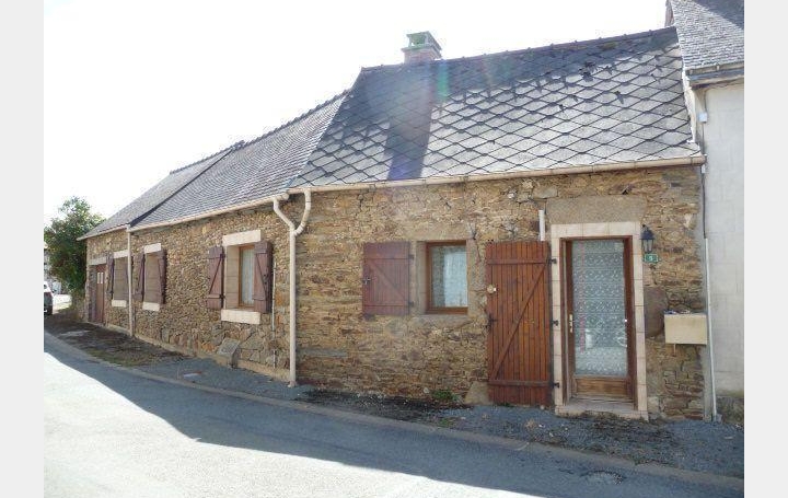 Maison de village SAINT-AUBIN-DU-DESERT 68 m2 35 000 € Maison de village SAINT-AUBIN-DU-DESERT 68 m2 35 000 €