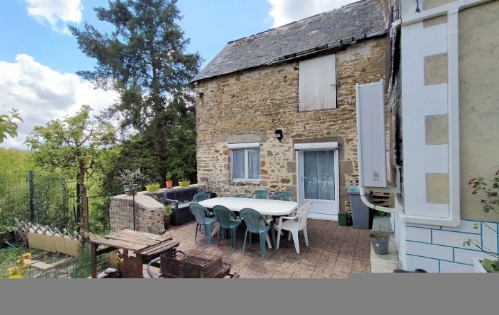 Maison de village SAINT-MARS-DU-DESERT 170 m2 127 000 € Maison de village SAINT-MARS-DU-DESERT 170 m2 127 000 €