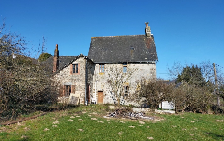 Maison SAINTE-MARIE-DU-BOIS 122 m2 147 500 € Maison SAINTE-MARIE-DU-BOIS 122 m2 147 500 €